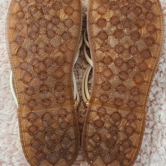 Sandals - Picture 6 of 6